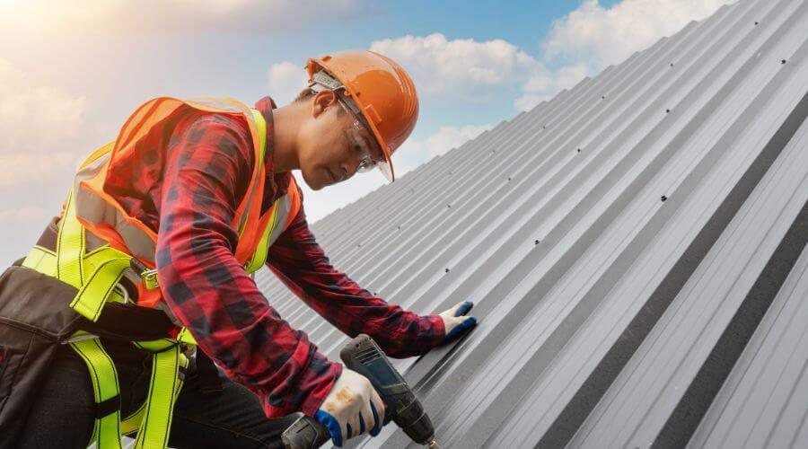 Professional Emergency Roof Repairs services in Sandston, VA